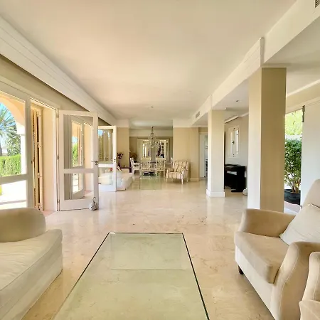 Villa Lirios Puerto Banus - Eaw Homes