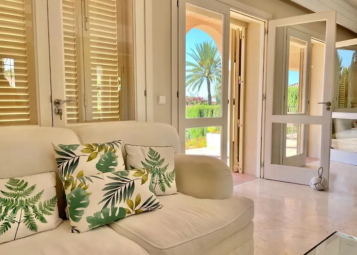 Lirios Puerto Banus - Eaw Homes Villa