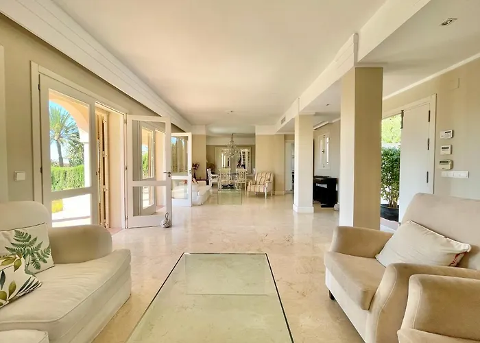 Villa Lirios Puerto Banus - Eaw Homes