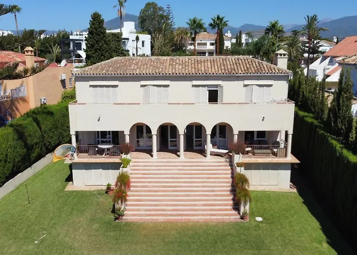 Lirios Puerto Banus - Eaw Homes * Marbella